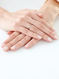Apart Pierścionek z żółtego złota z brylantami - 0,08 ct - próba 585< Pierścionki
