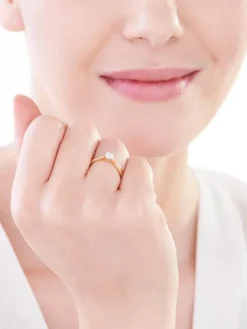 Apart Pierścionek z żółtego złota z brylantem - 0,40 ct - próba 750< Pierścionki