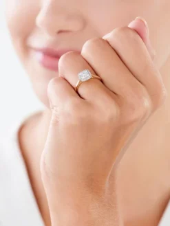 Sale Apart Pierścionek z żółtego złota z diamentami - 0,33 ct - próba 585