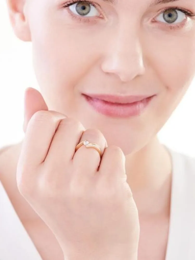 Apart Pierścionek z żółtego złota z brylantami - 0,39 ct - próba 750< Pierścionki