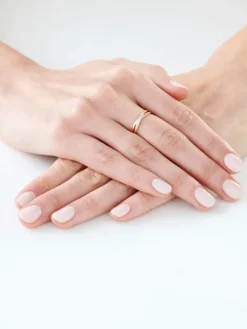 Apart Pierścionek  z żółtego złota z diamentami - 0,02 ct - próba 375
