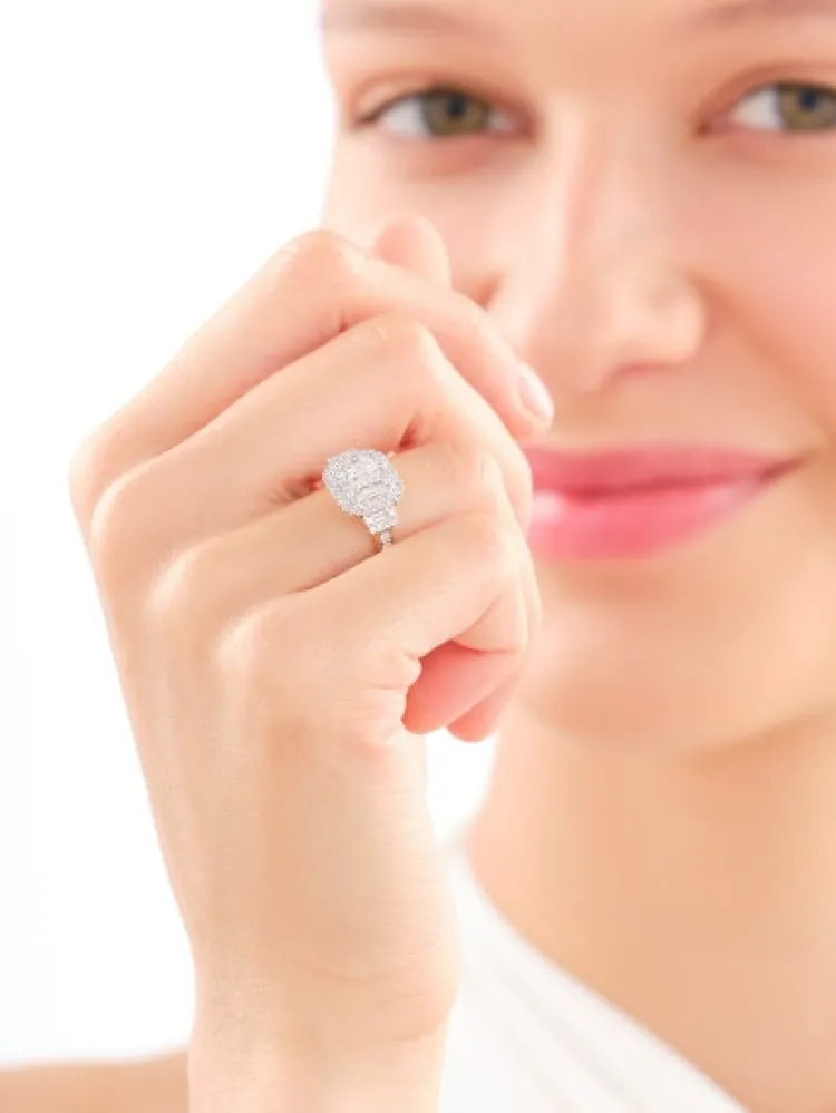 Discount Apart Pierścionek z żółtego złota z diamentami - 0,75 ct - próba 585