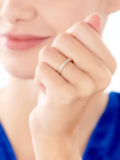 Best Apart Pierścionek z żółtego złota z diamentami - Eternity - 0,15 ct - próba 585
