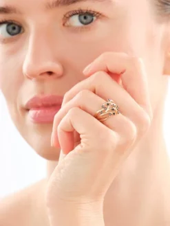 Apart Pierścionek z żółtego złota z czarnymi brylantami - 0,21 ct - próba 585< Pierścionki