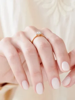 Apart Pierścionek z żółtego złota z brylantami - 0,35 ct - próba 750< Pierścionki
