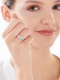 Apart Pierścionek z żółtego złota z diamentami i topazem - próba 585< Pierścionki