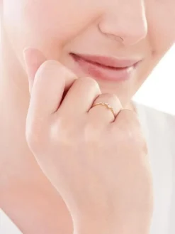 Apart Pierścionek z żółtego złota z brylantami - 0,17 ct - próba 585< Pierścionki