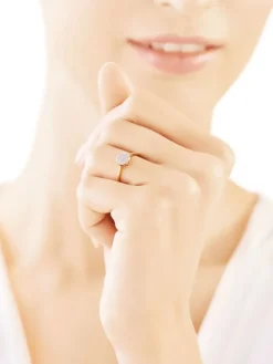 Apart Pierścionek z żółtego złota z diamentami - 0,12 ct - próba 585< Pierścionki