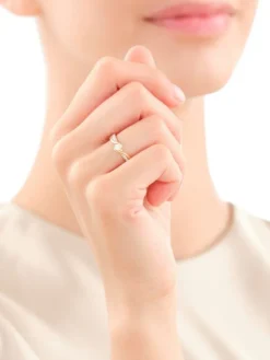 Discount Apart Pierścionek z żółtego złota z brylantami - 0,25 ct - próba 585