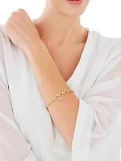 Hot Apart Zawieszka charms z żółtego złota z diamentem - litera M - 0,004 ct - próba 375
