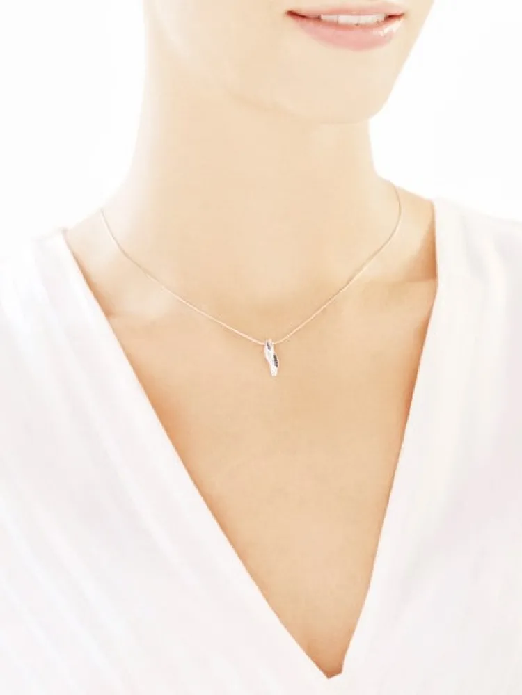 Apart Zawieszka z białego złota z diamentami - 0,03 ct - próba 585< Zawieszki