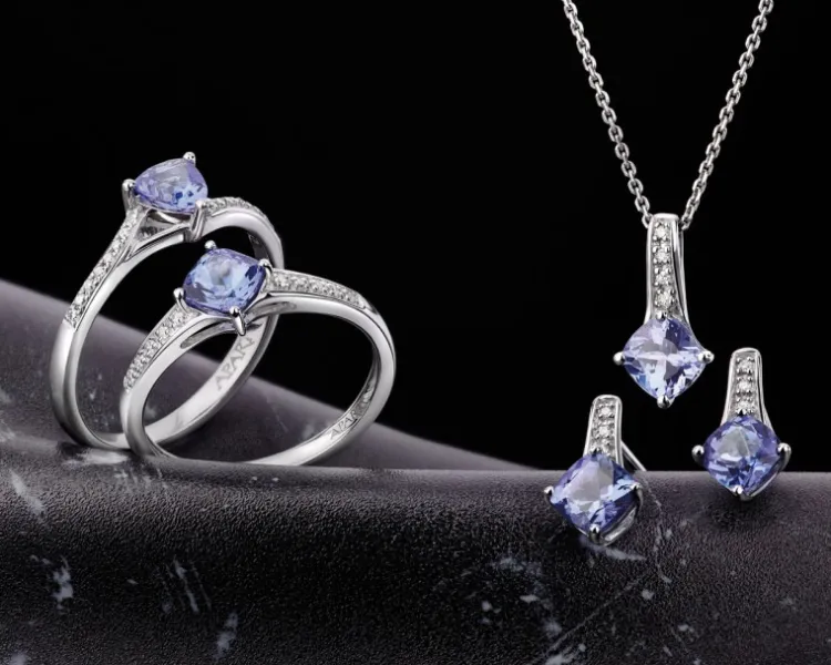 Discount Apart Zawieszka z białego złota z diamentami i tanzanitem - próba 585