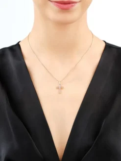 Apart Zawieszka z żółtego złota z diamentami - krzyż - 0,06 ct - próba 585< Wszystkie