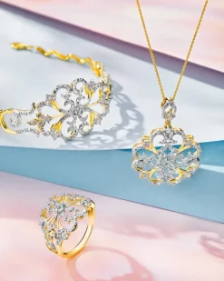 Apart Zawieszka z żółtego złota z diamentami - rozeta - 0,20 ct - próba 585< Zawieszki