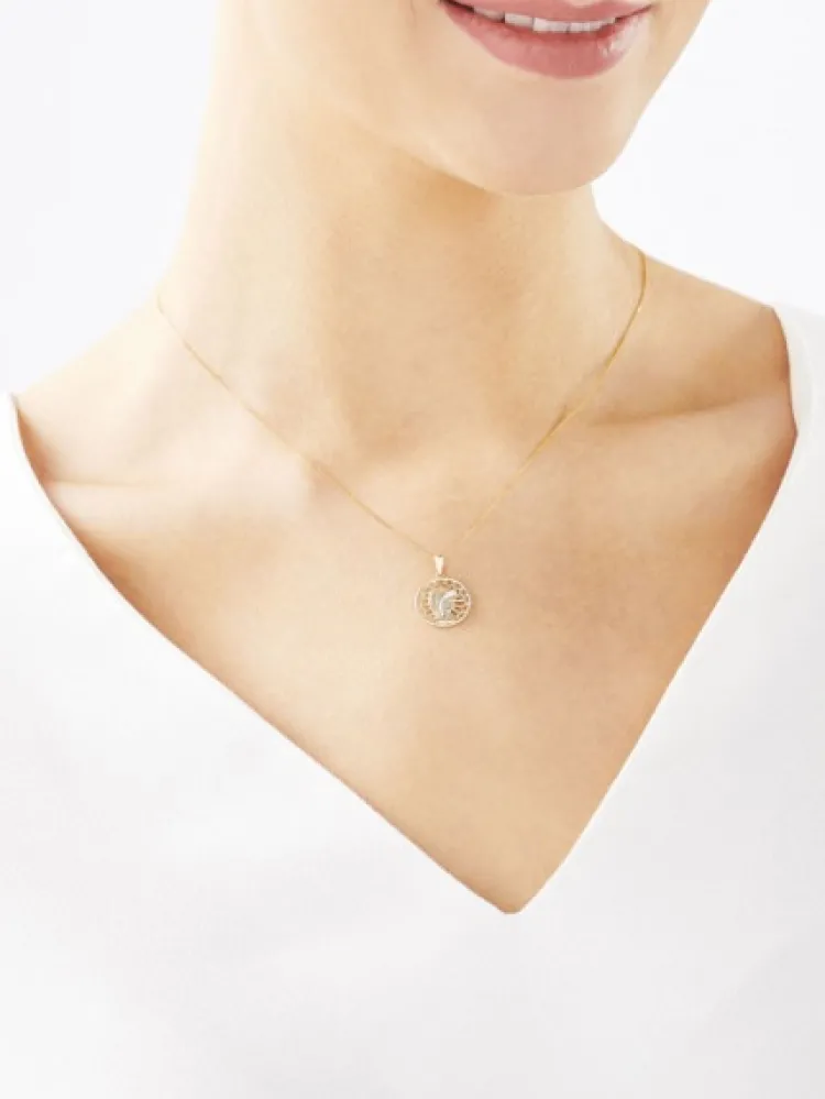 Sale Apart Zawieszka z żółtego złota z diamentami - medalik Matka Boska - 0,006 ct - próba 375