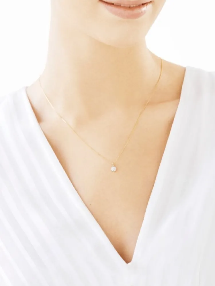Online Apart Zawieszka z żółtego złota z diamentami - 0,05 ct - próba 585