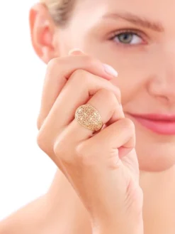 Apart Złoty pierścionek< Wszystkie
