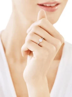 New Apart Złoty pierścionek